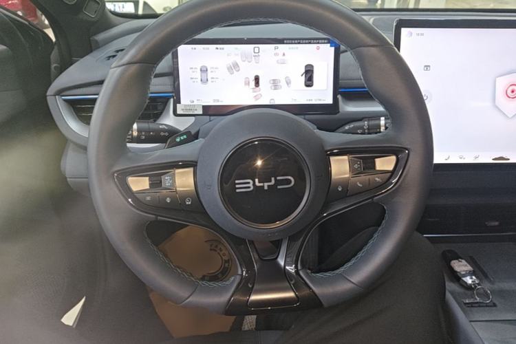 Used BYD Seal 06GT 2025 Intelligent Driving Version 550 All-Wheel Drive Heatwave Edition Steering Wheel
