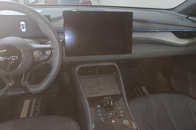 Used BYD Seal 06GT 2025 Intelligent Driving Version 605 Heatwave Edition Audio And AC Panel