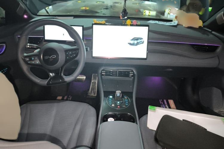 Used BYD Seal 06GT 2025 Intelligent Driving Version 505 Wave Plus Edition Center Console