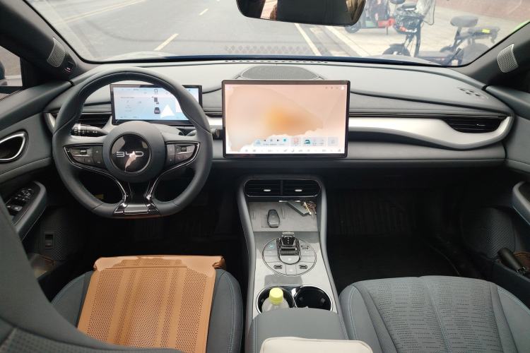 Used BYD Seal 06GT 2025 605 Heatwave Edition Center Console