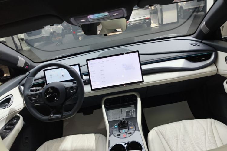 Used BYD Seal 06GT 2025 Intelligent Driving Version 505 Wave Plus Edition Center Console