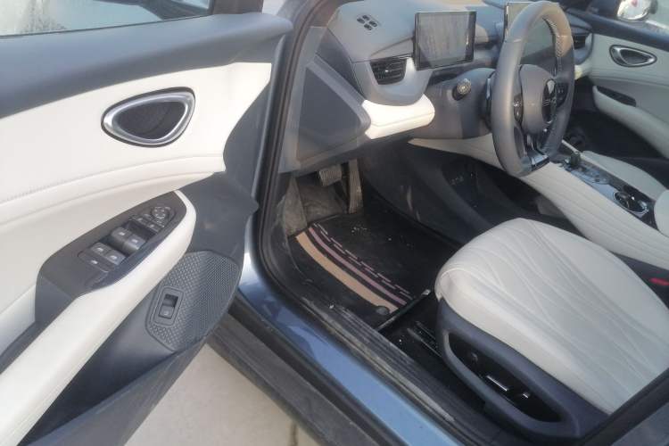 Used BYD Seal 06GT 2025 605 Heatwave Edition Driver Seat