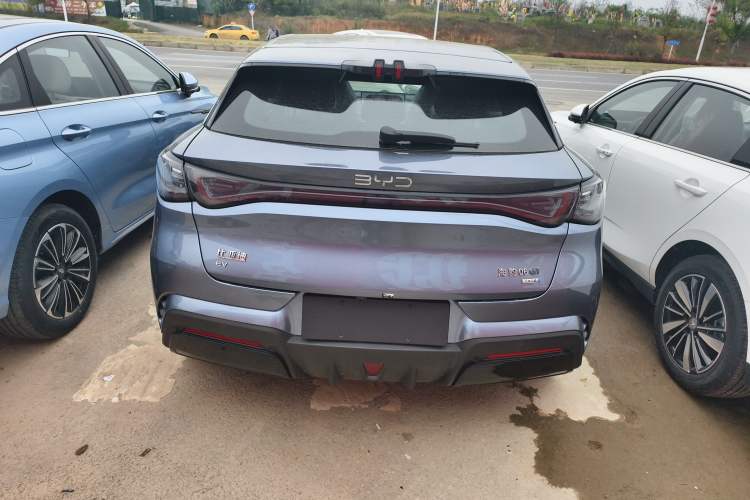 Used BYD Seal 06GT 2025 505 Wave Plus Edition Exterior 2