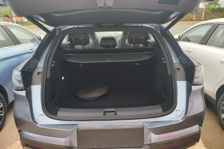 Used BYD Seal 06GT 2025 505 Wave Plus Edition Exterior 3