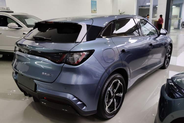 Used BYD Seal 06GT 2025 605 Heatwave Edition Exterior 6