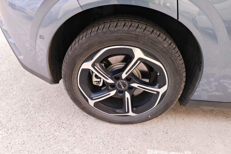 Used BYD Seal 06GT 2025 Intelligent Driving Version 605 Heatwave Edition Exterior 8