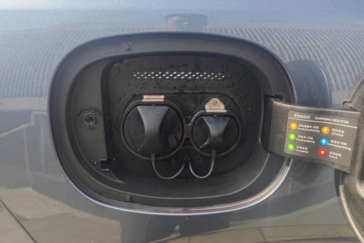Used BYD Seal 06GT 2025 Intelligent Driving Version 605 Heatwave Edition Exterior 9