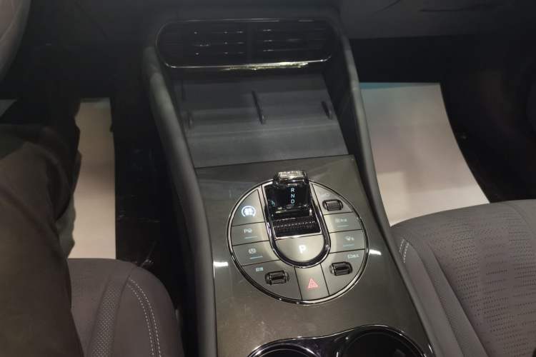 Used BYD Seal 06GT 2025 Intelligent Driving Version 505 Wave Edition Gear Lever