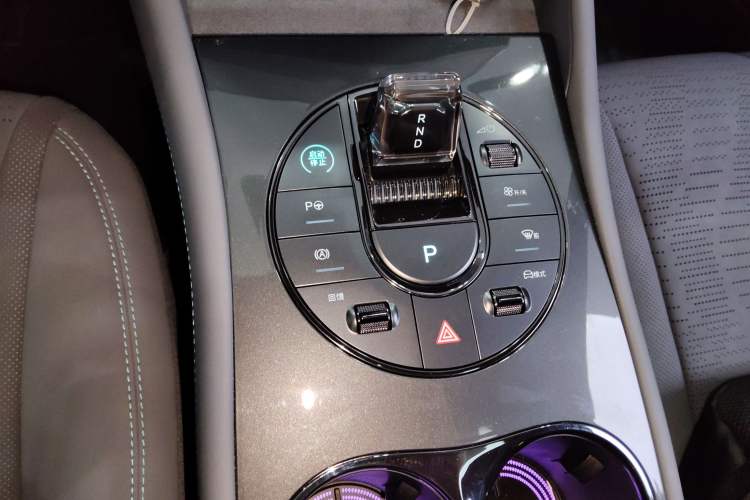 Used BYD Seal 06GT 2025 605 Heatwave Edition Gear Lever