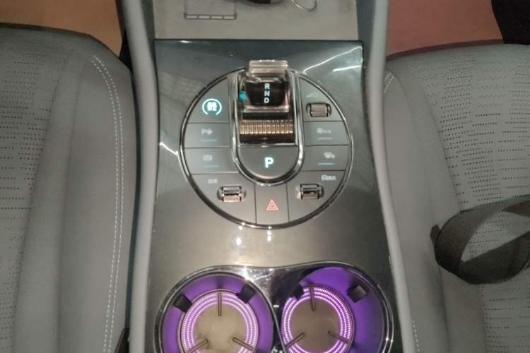 Used BYD Seal 06GT 2025 605 Heatwave Edition Gear Lever