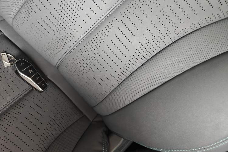 Used BYD Seal 06GT 2025 605 Heatwave Edition Interior 1