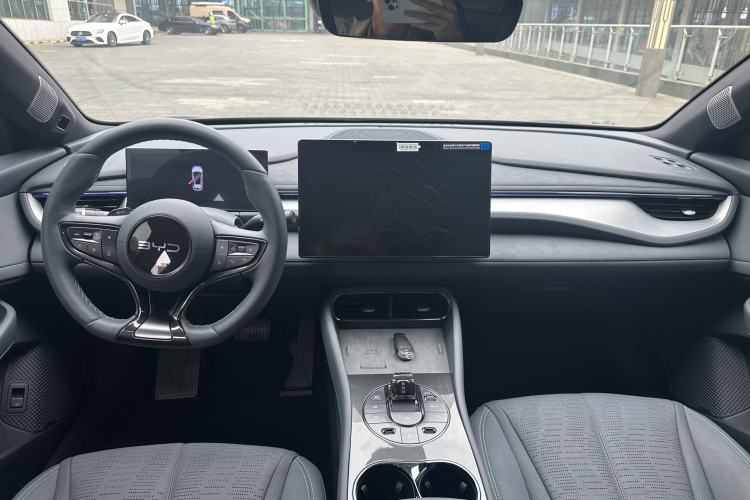Used BYD Seal 06GT 2025 Intelligent Driving Version 605 Heatwave Edition Interior 2