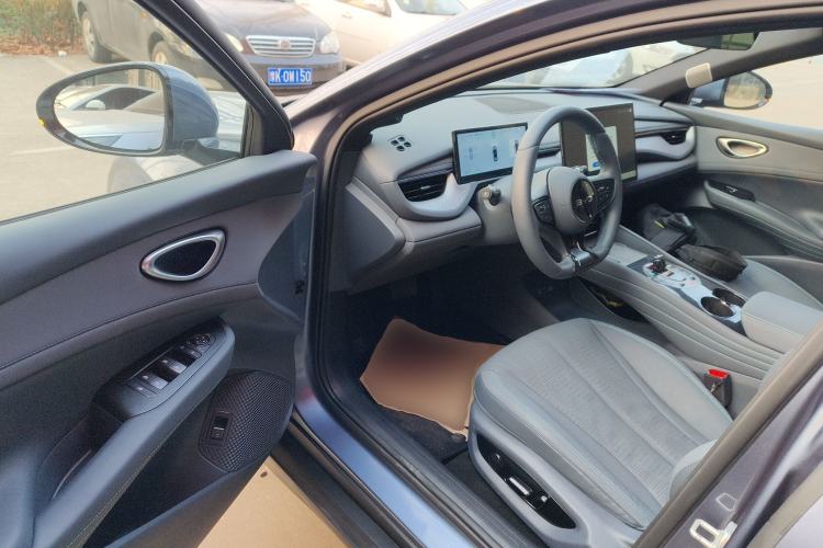 Used BYD Seal 06GT 2025 Intelligent Driving Version 605 Heatwave Edition Interior 3