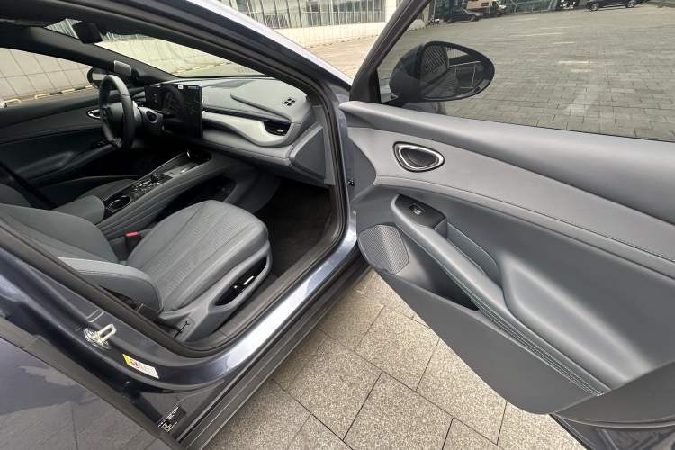 Used BYD Seal 06GT 2025 Intelligent Driving Version 605 Heatwave Edition Interior 8