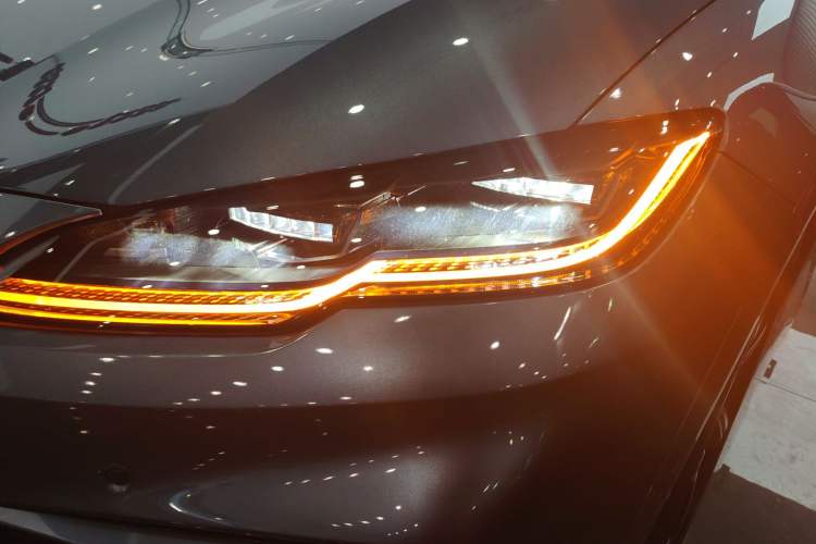 Used BYD Seal 06GT 2025 Intelligent Driving Version 605 Heatwave Edition Left Front Headlight