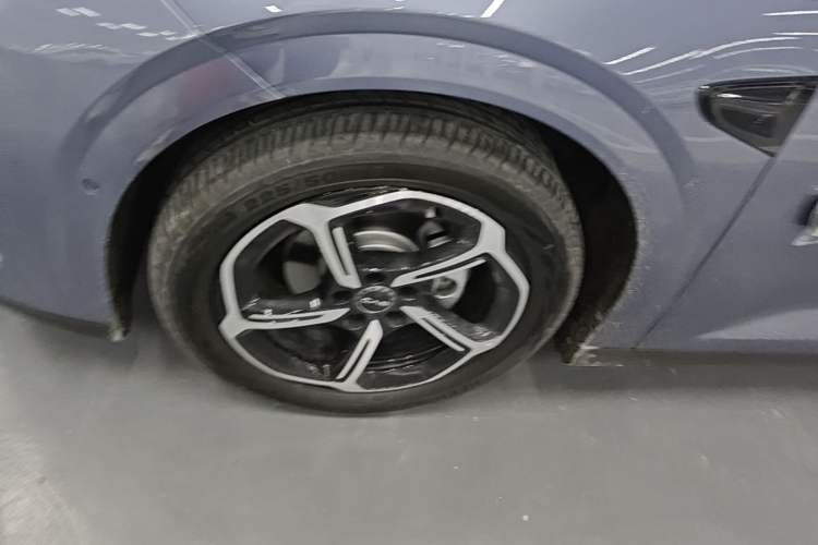 Used BYD Seal 06GT 2025 Intelligent Driving Version 505 Wave Edition Left Front Wheel Hub