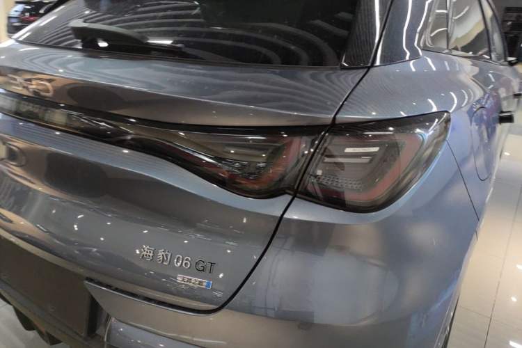 Used BYD Seal 06GT 2025 Intelligent Driving Version 605 Heatwave Edition Right Rear Taillight