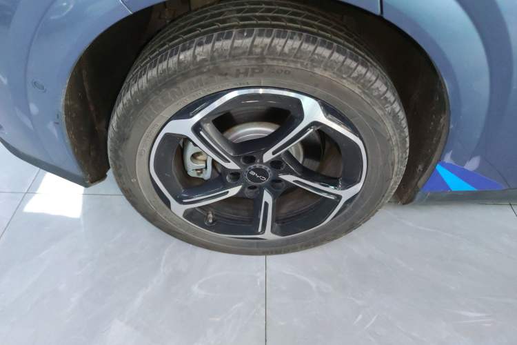 Used BYD Seal 06GT 2025 Intelligent Driving Version 605 Heatwave Edition Right Rear Wheel Hub