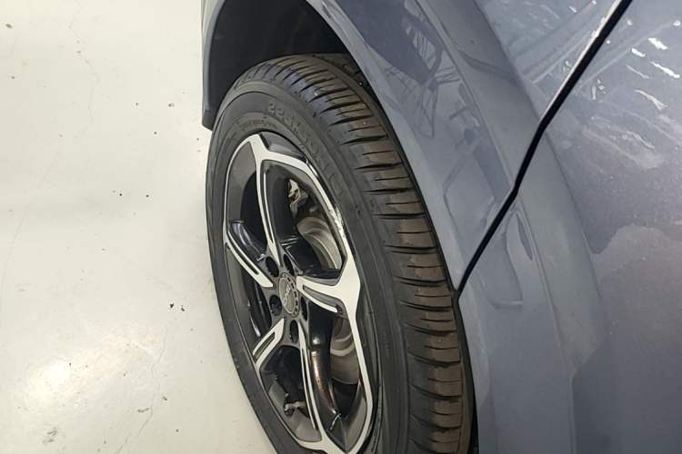 Used BYD Seal 06GT 2025 Intelligent Driving Version 605 Heatwave Edition Right Rear Wheel Hub