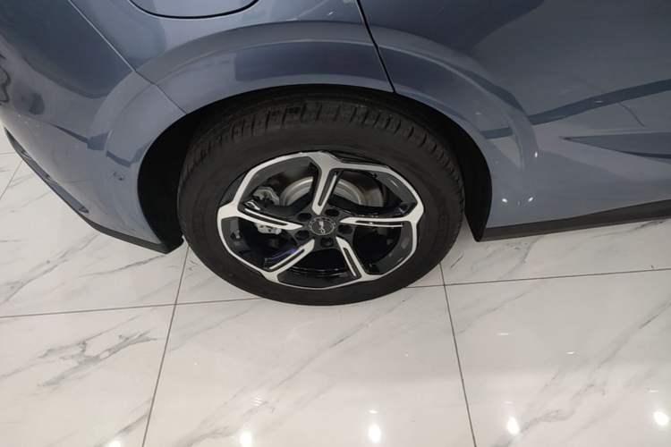 Used BYD Seal 06GT 2025 Intelligent Driving Version 505 Wave Plus Edition Right Rear Wheel Hub