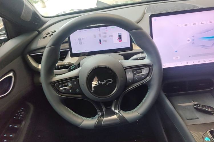 Used BYD Seal 06GT 2025 Intelligent Driving Version 605 Heatwave Edition Steering Wheel