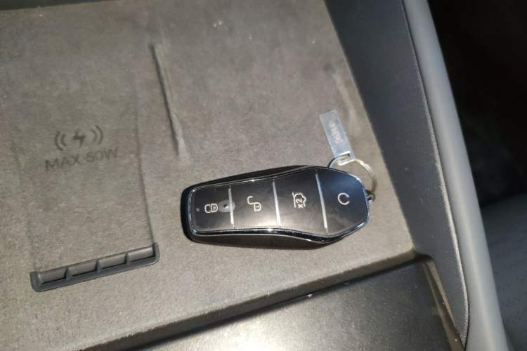 Used BYD Seal 06GT 2025 Intelligent Driving Version 605 Heatwave Edition Vehicle Key