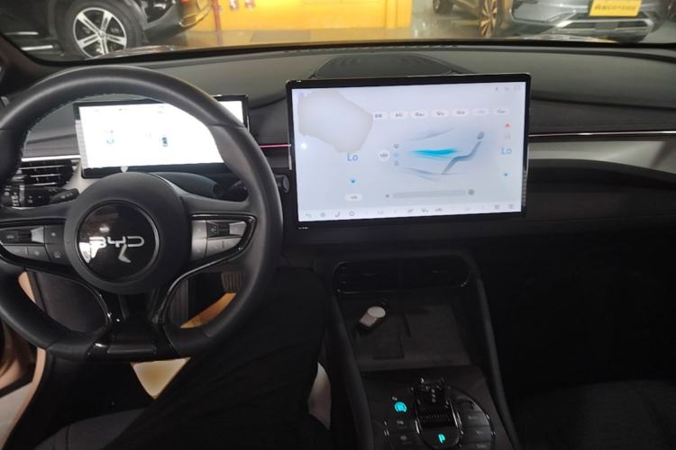 Used BYD Seal 06GT 2025 Intelligent Driving Version 605 Heatwave Edition Center Console