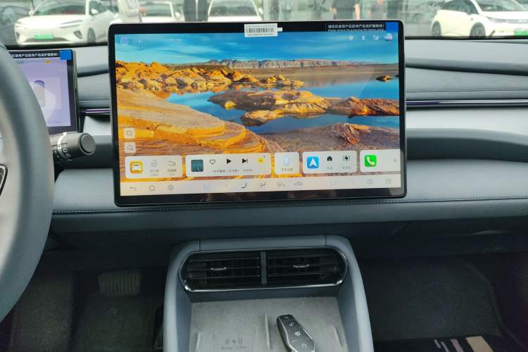 Used BYD Seal 06GT 2025 Intelligent Driving Version 605 Heatwave Edition Audio And AC Panel