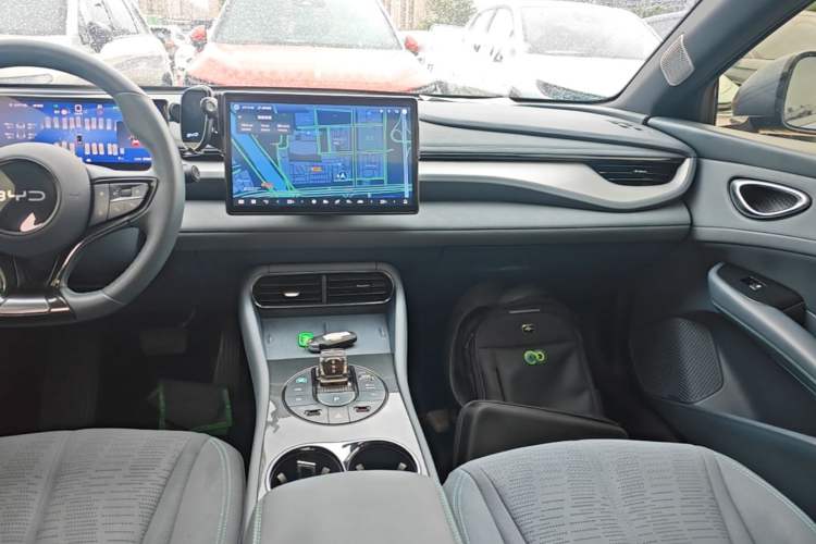 Used BYD Seal 06GT 2025 Intelligent Driving Version 505 Wave Edition Audio And AC Panel