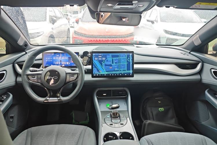 Used BYD Seal 06GT 2025 Intelligent Driving Version 505 Wave Edition Center Console