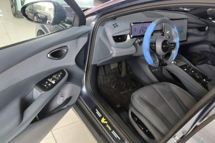 Used BYD Seal 06GT 2025 Intelligent Driving Version 605 Heatwave Edition Driver Seat