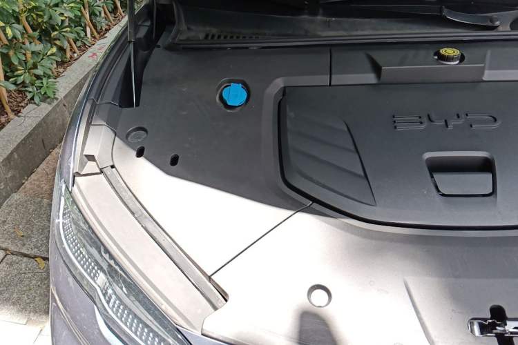 Used BYD Seal 06GT 2025 505 Wave Plus Edition Engine Bay Right