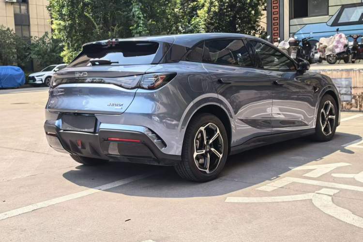 Used BYD Seal 06GT 2025 Intelligent Driving Version 605 Heatwave Edition Exterior 4