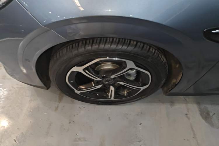 Used BYD Seal 06GT 2025 Intelligent Driving Version 605 Heatwave Edition Exterior 4