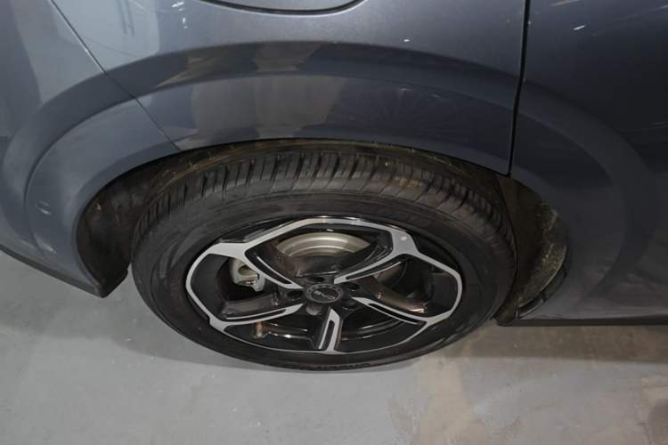 Used BYD Seal 06GT 2025 Intelligent Driving Version 605 Heatwave Edition Exterior 5