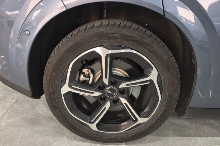 Used BYD Seal 06GT 2025 605 Heatwave Edition Exterior 6