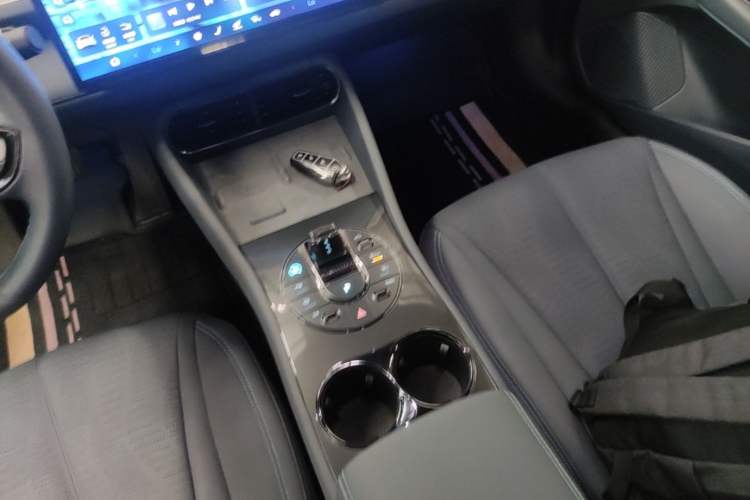 Used BYD Seal 06GT 2025 Intelligent Driving Version 505 Wave Plus Edition Gear Lever