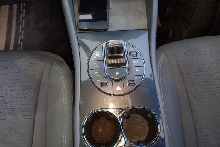 Used BYD Seal 06GT 2025 Intelligent Driving Version 605 Heatwave Edition Gear Lever