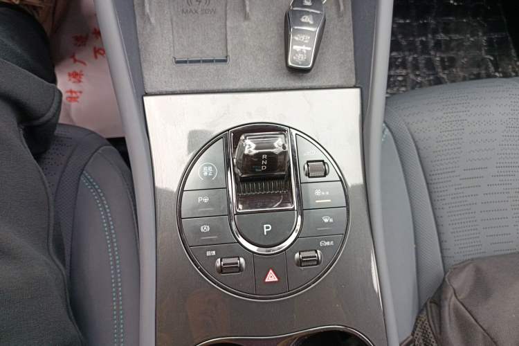 Used BYD Seal 06GT 2025 Intelligent Driving Version 605 Heatwave Edition Gear Lever
