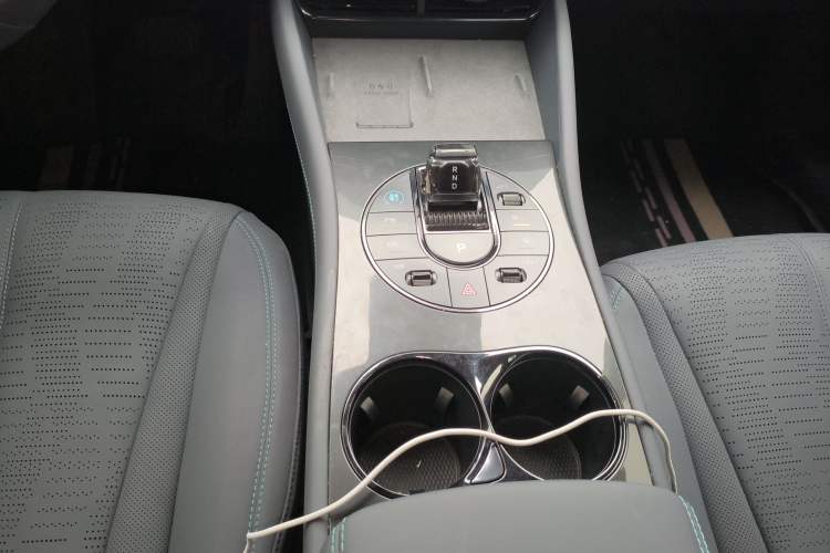 Used BYD Seal 06GT 2025 Intelligent Driving Version 605 Heatwave Edition Gear Lever