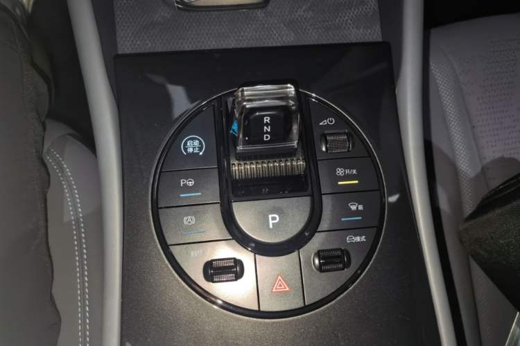 Used BYD Seal 06GT 2025 Intelligent Driving Version 505 Wave Edition Gear Lever