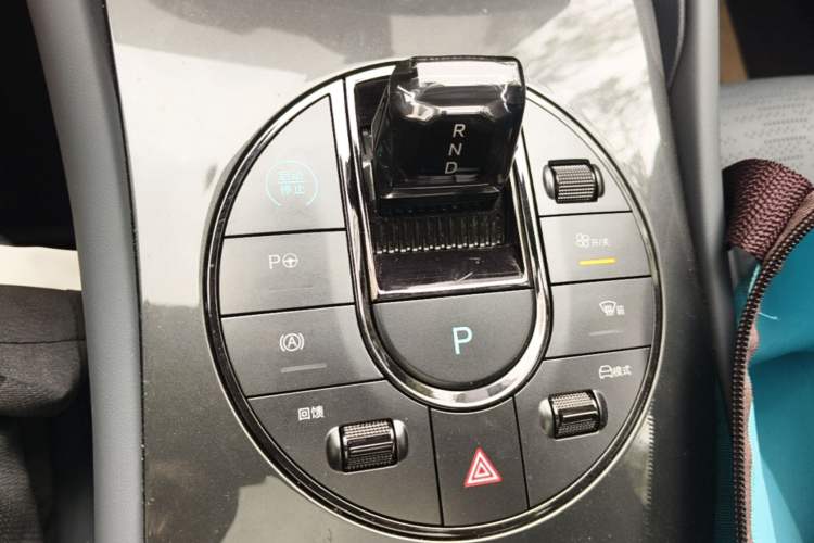 Used BYD Seal 06GT 2025 Intelligent Driving Version 605 Heatwave Edition Gear Lever