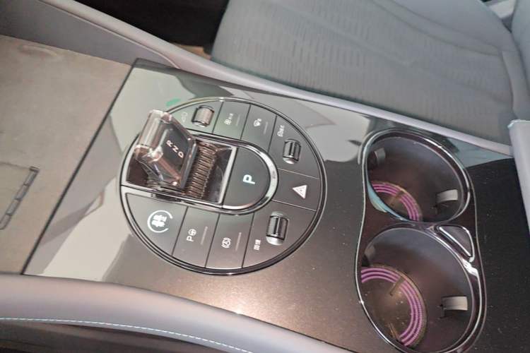 Used BYD Seal 06GT 2025 605 Heatwave Edition Gear Lever