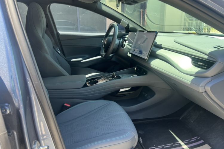 Used BYD Seal 06GT 2025 505 Wave Plus Edition Interior 2