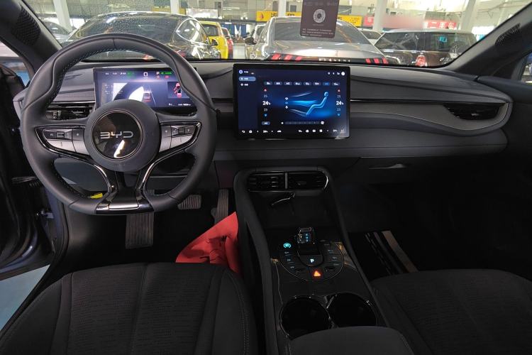 Used BYD Seal 06GT 2025 505 Wave Edition Interior 2