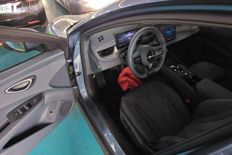 Used BYD Seal 06GT 2025 505 Wave Edition Interior 3