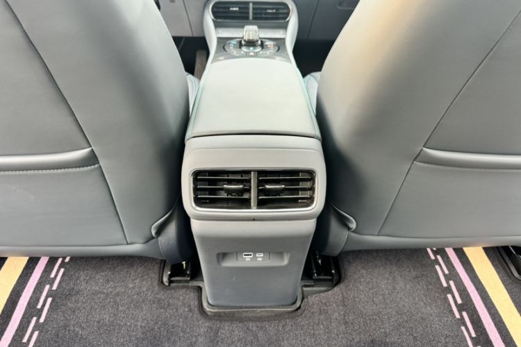 Used BYD Seal 06GT 2025 Intelligent Driving Version 505 Wave Plus Edition Interior 4