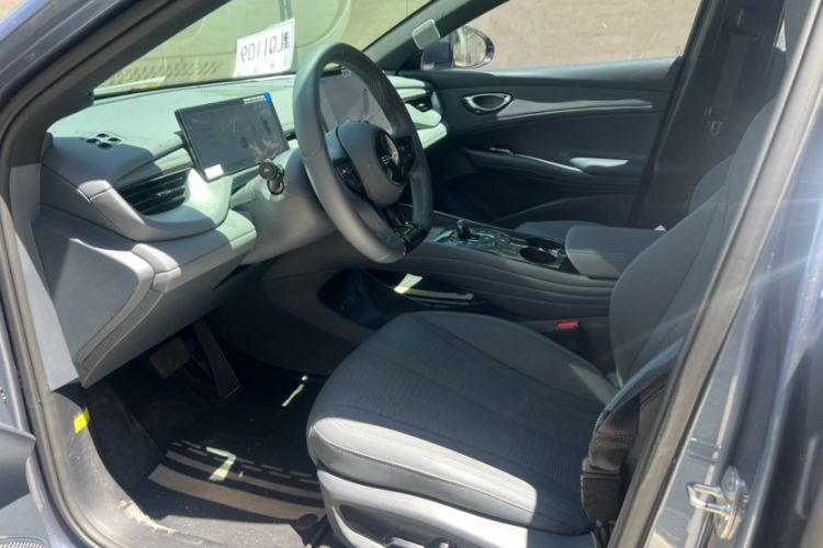 Used BYD Seal 06GT 2025 505 Wave Plus Edition Interior 4