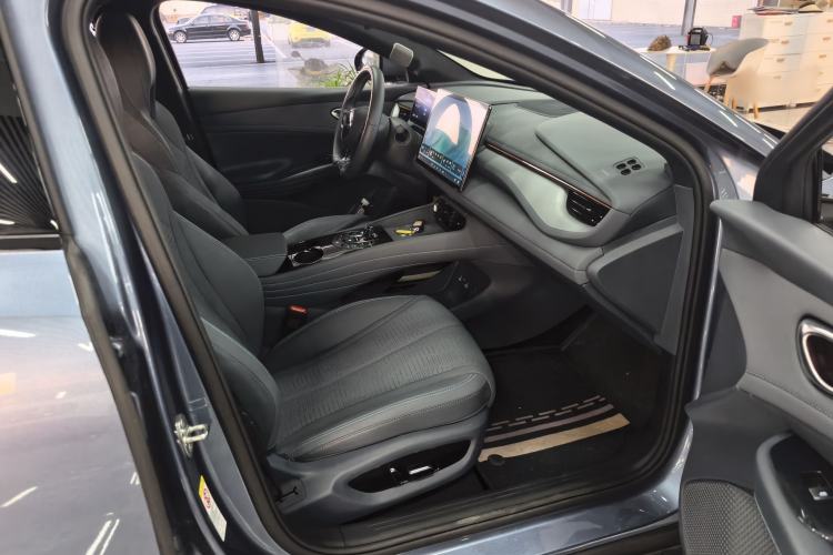 Used BYD Seal 06GT 2025 605 Heatwave Edition Interior 9