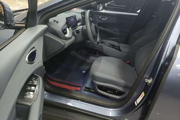 Used BYD Seal 06GT 2025 605 Heatwave Edition Left Front Seat